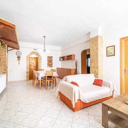 Villa Theo ماراثياس المظهر الخارجي الصورة