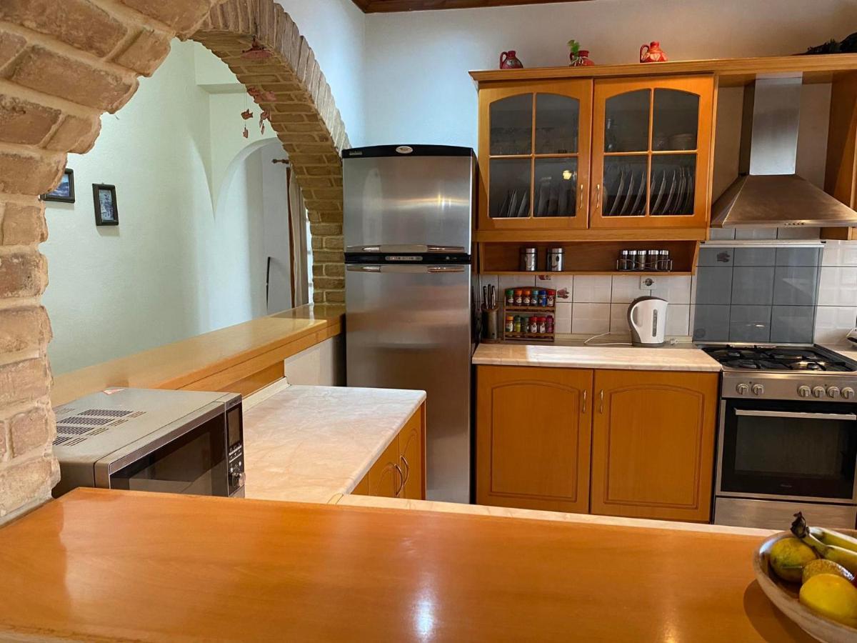 Villa Theo ماراثياس المظهر الخارجي الصورة