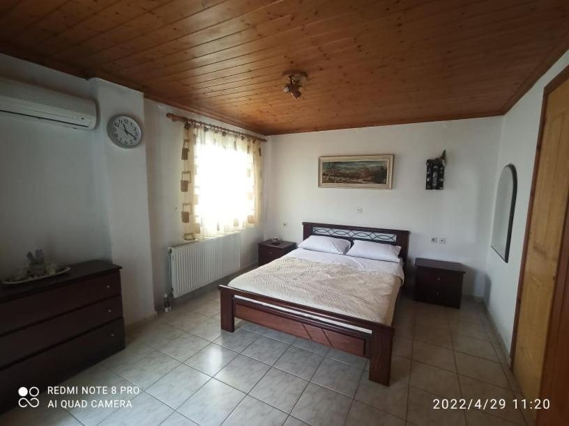 Villa Theo ماراثياس المظهر الخارجي الصورة
